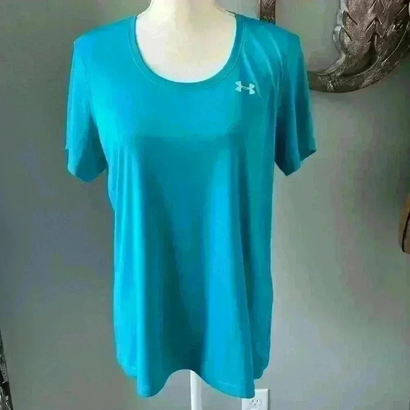 Under Armour semi-fitted short sleeve t-shirt.  Size XL - Picture 1 of 7